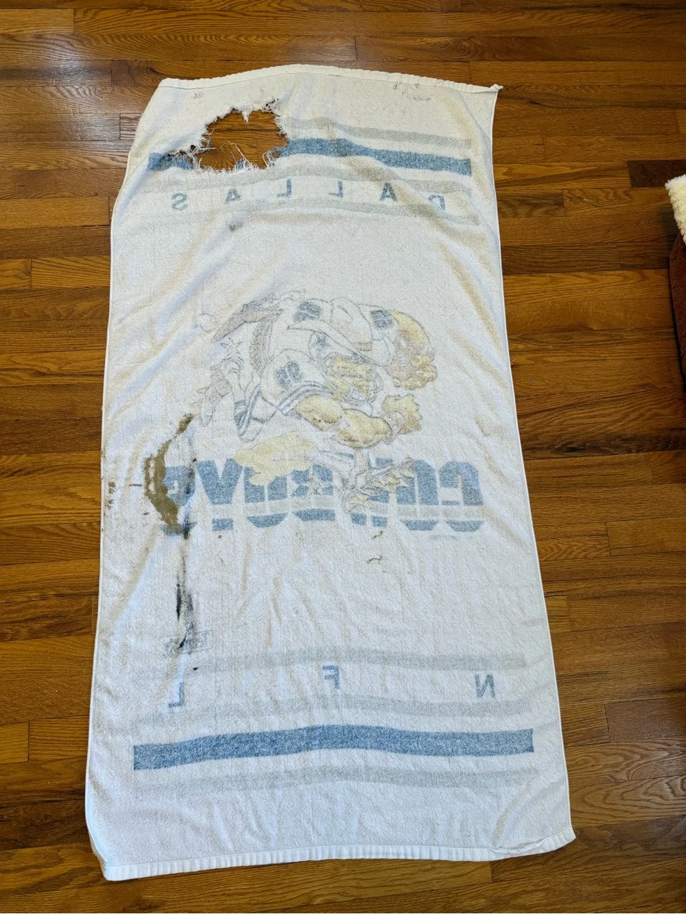 Vintage 80s Dallas Cowboys Towel, NFL Football Tapestry, 29x55, Beach Bath